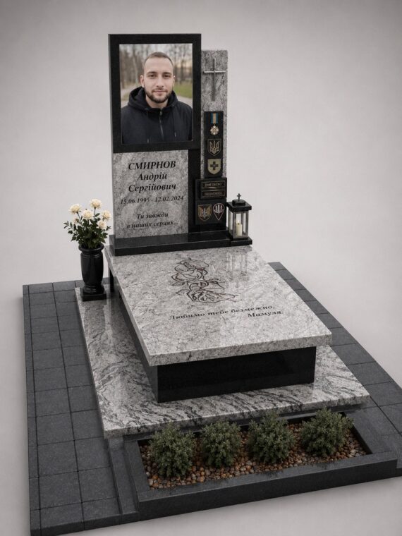 Військовий пам'ятник з хрестом — Луцьк — виготовлення та встановлення